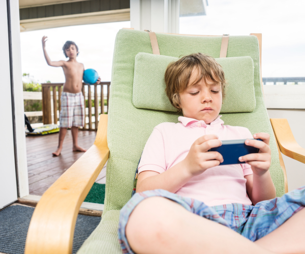 Reducing screen time